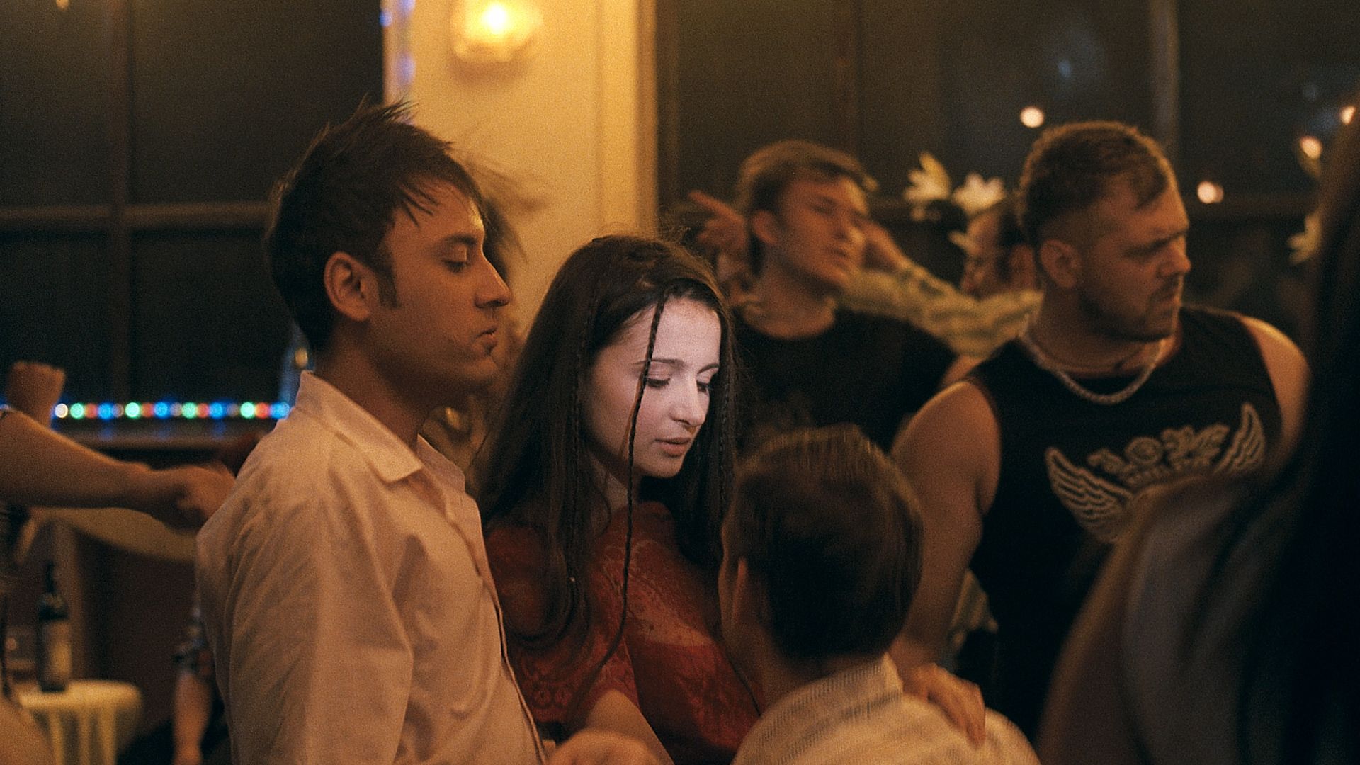 still_3 still_3